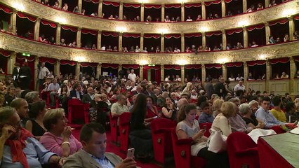 Des migrants racontent leur parcours au théâtre