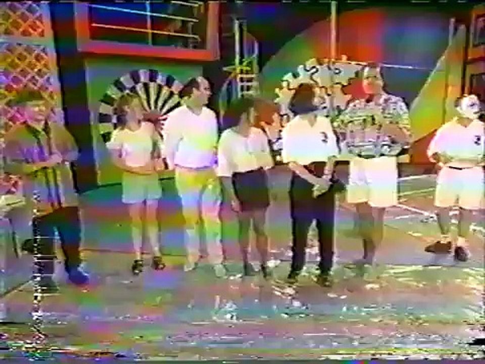 family challenge 3 women pie