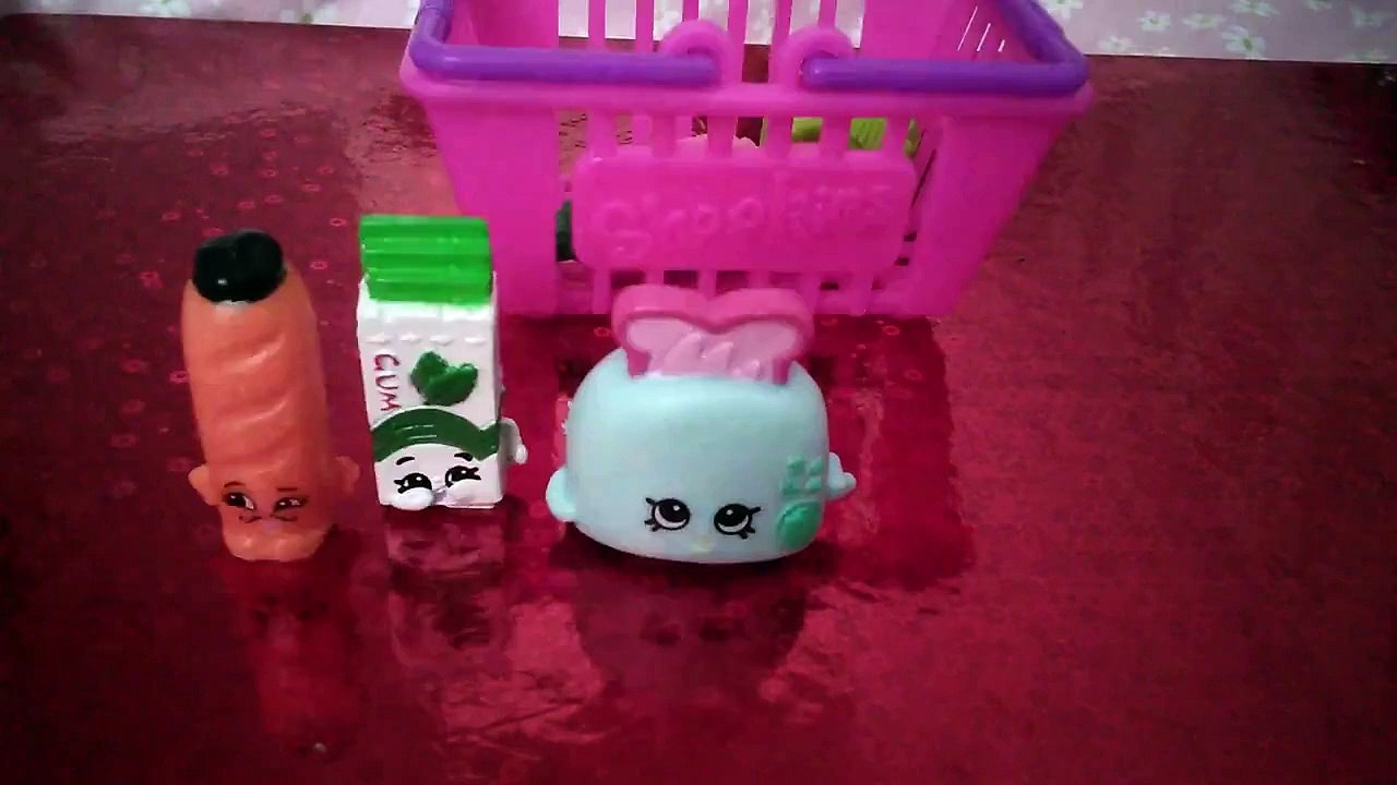 Shopkins 5 pack and blind basket