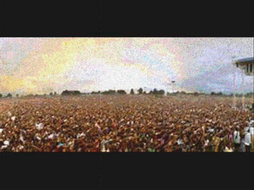 WHEN THE CROWD CALLS