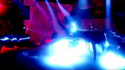 JAR of HEARTS - Christina Perri - live on Graham Norton Show