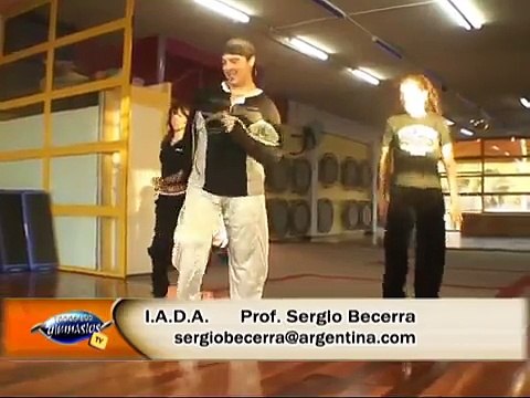 Coreografia de Ritmos Latinos - Prof. Sergio Becerra