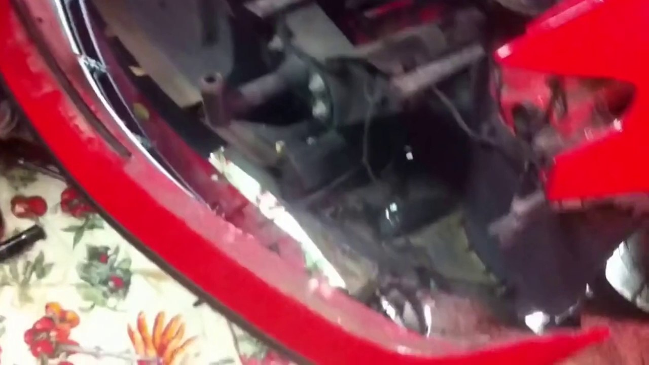 BMW e46 front bumper removal in 5 minutes. BMW e46 318i 320i 323i 325i 328i 330i 320d 330d