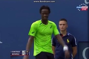 Gael Monfils VS Grigor Dimitrov - US OPEN 2014 - Monfils Funny Return