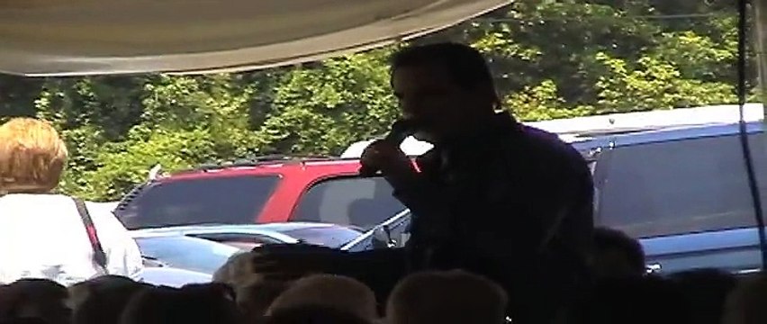 Bruce Wilburn sings 'Can't Help Falling In Love' Elvis Week 2004