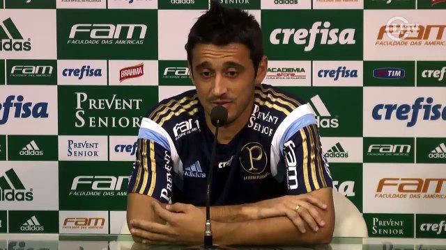 Robinho elogia estilo do novo treinador do Palmeiras