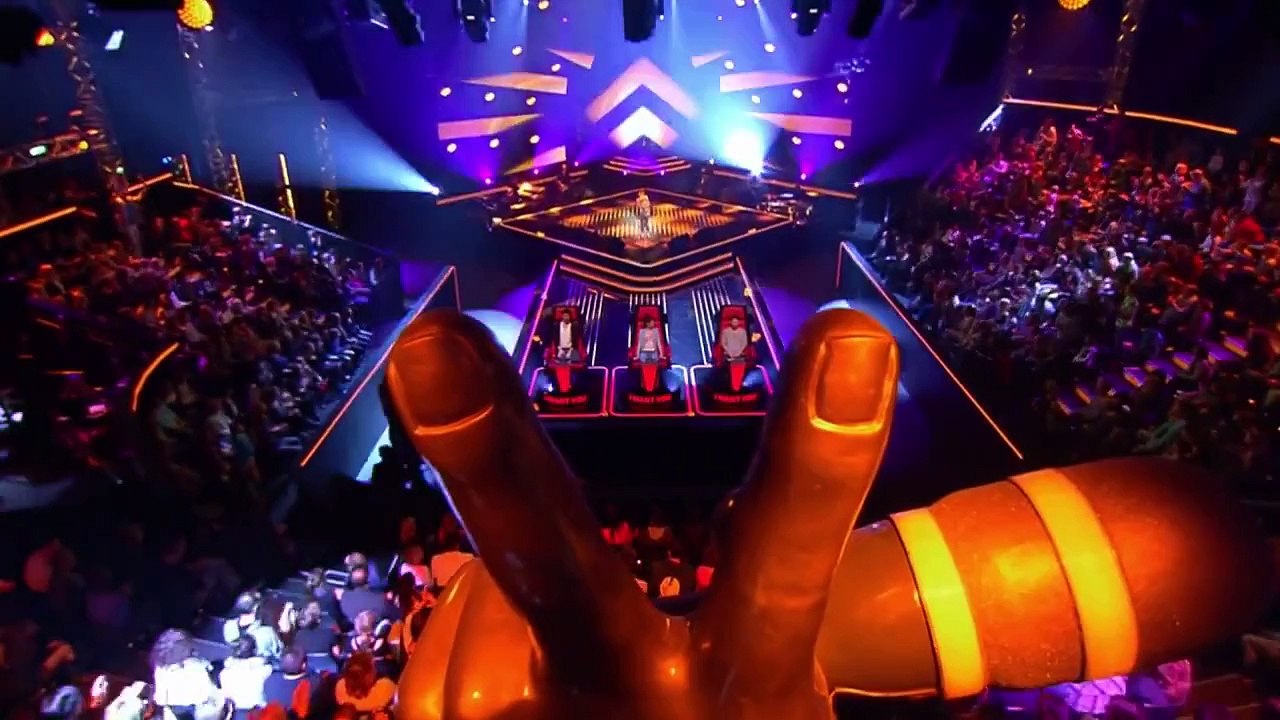 Ariana Grande - Break free (Michele) _ The Voice Kids 2015 _ Blind Auditions _   ''The Move Makers Band''