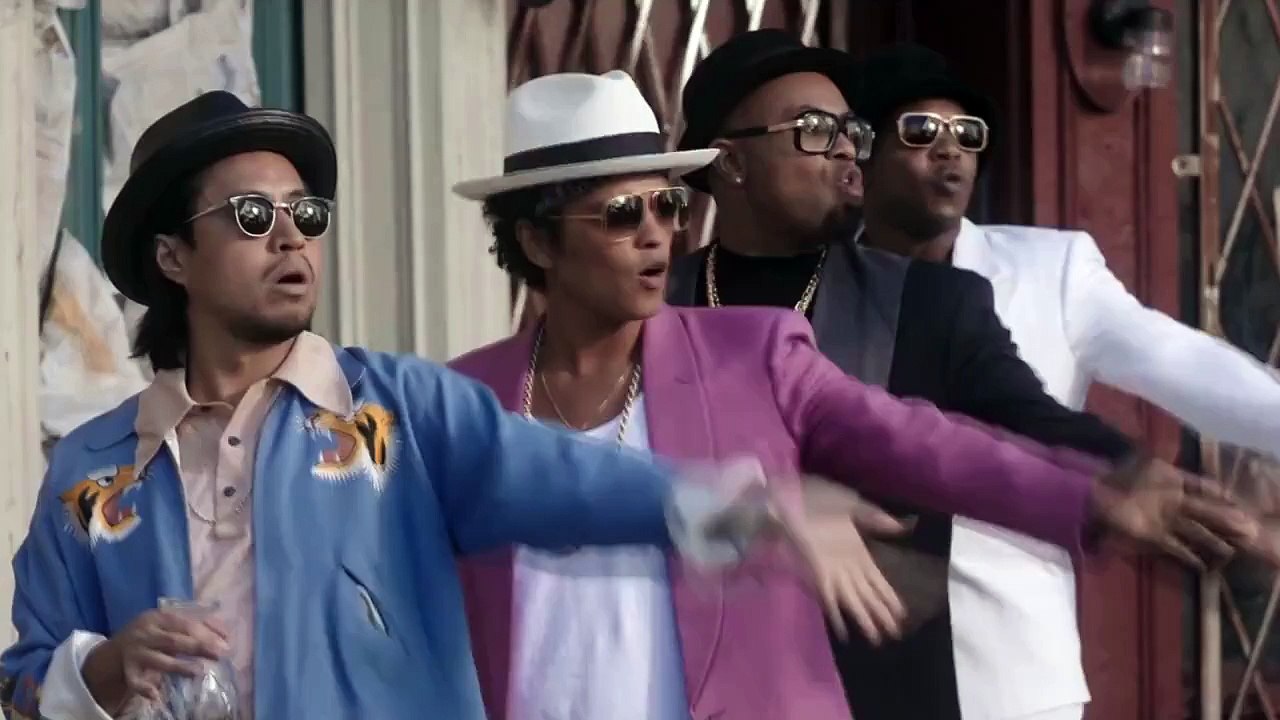 Early Top Songs of 2015 Mashup (One Direction_ Bruno Mars_ Ariana Grande_ Ed Sheeran _ More)  ''The Move Makers Band''