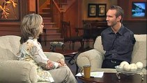 Living Life Without Limits, Without Limbs -- Nick Vujicic -- 2/2