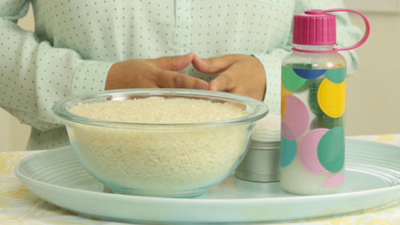 How to Make a Natural Rice Toner for your Face