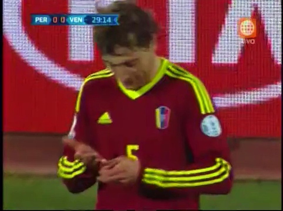Amorebieta y la falta grosera sobre Paolo Guerrero que le costó la roja (VIDEO)