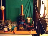 Ion motor powered by Tesla Coil - motore ionico alimentato con bobina di Tesla
