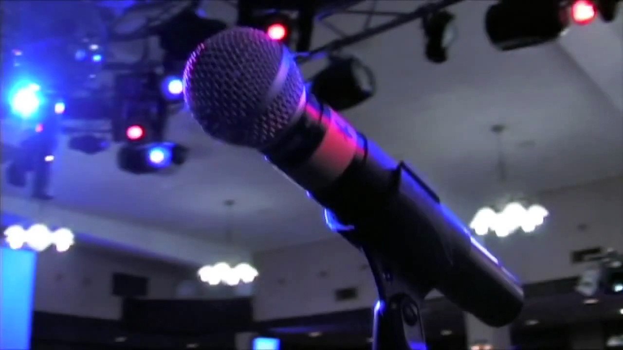 Karaoke Night at the Rocker NCO Club, Kadena AB, Okinawa, Japan, Herman Brown 1 HD