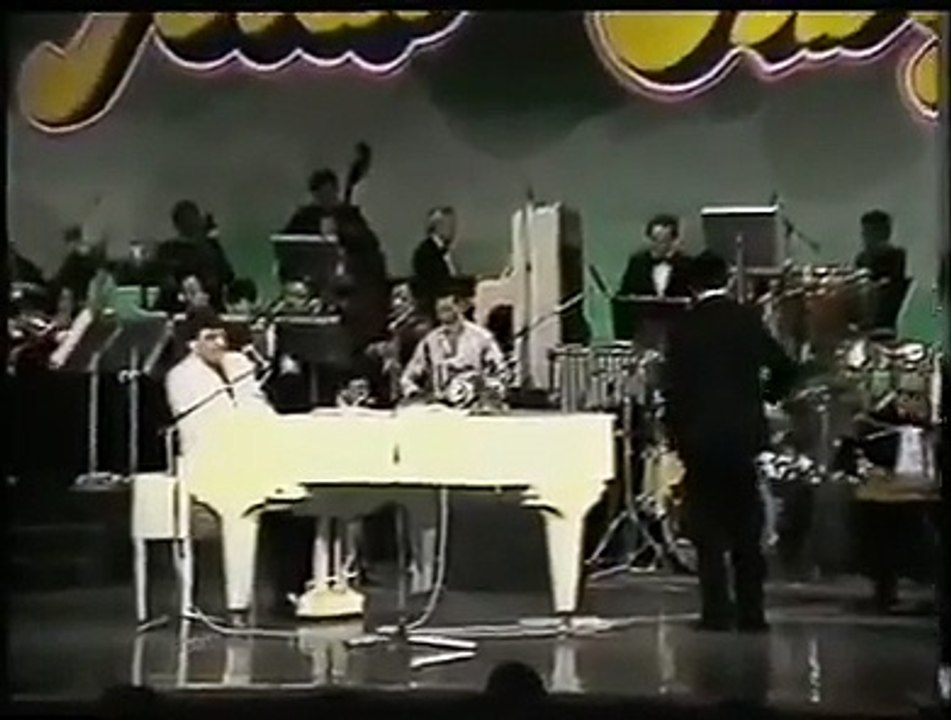 aşkını bir sır gibi sakladım