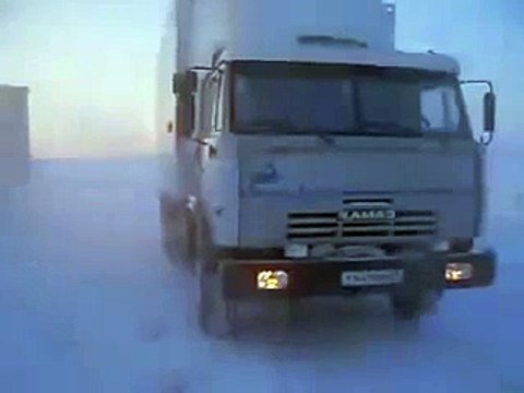 Российская техника на севере КАМАЗ под ЛЕД! ЖЕСТЬ!