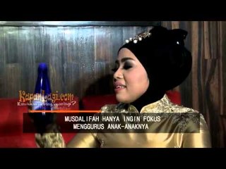 Dapat Kado Cincin Musdalifah Sudah Punya Teman Spesial?