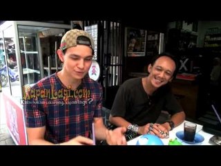 Marcell Darwin Tak Minder Buka Usaha Warung Kopi