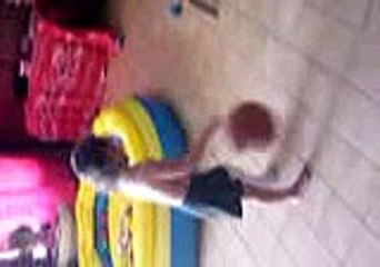 3 yr old with full leg cast bounces basketball 100x's