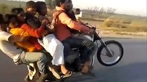 Malik Heera Okara 7 men amazing wheelie - YouTube