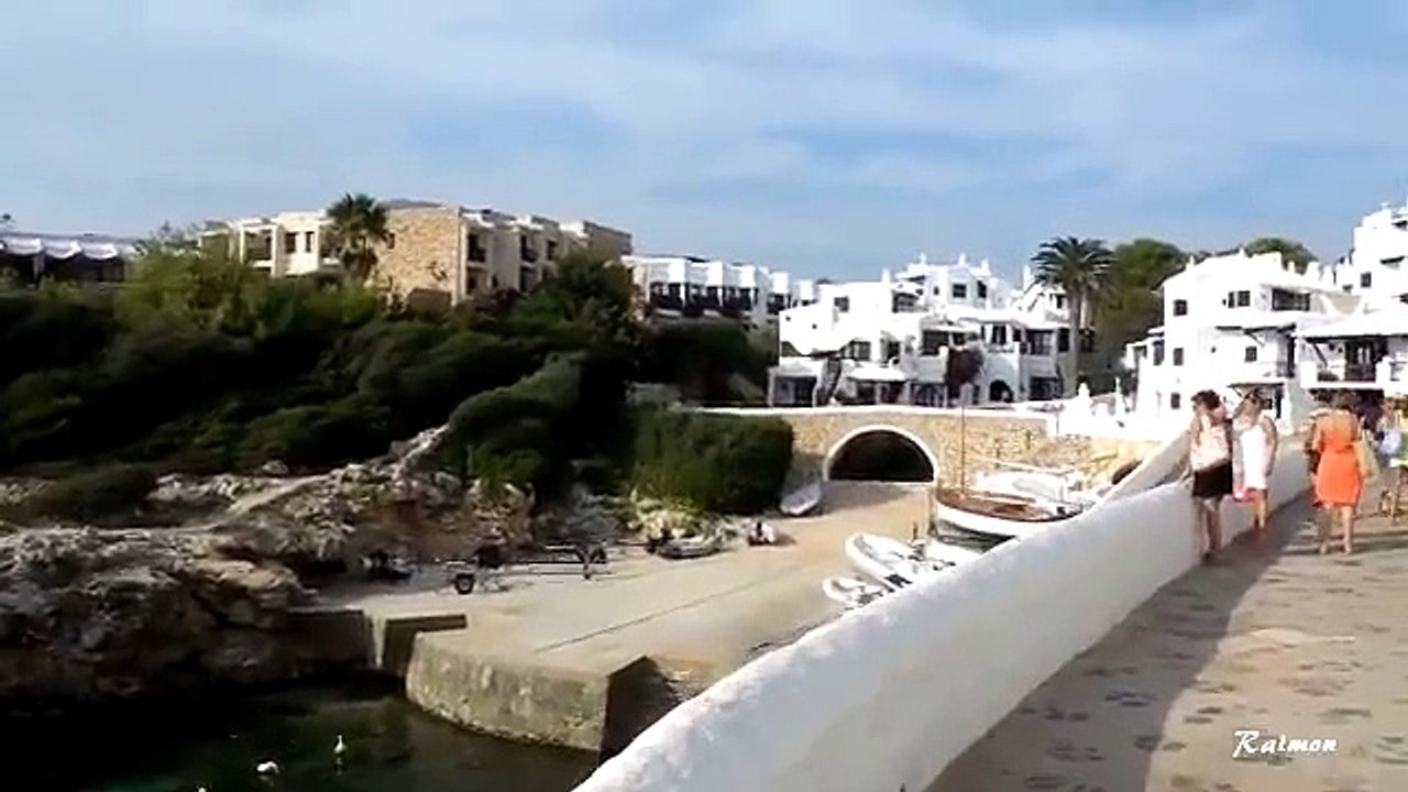 El pueblo costero de Binibeca  ( Menorca ) islas baleares spain