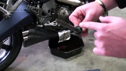 Buell 1125r, 1125cr Oil Change How To Video