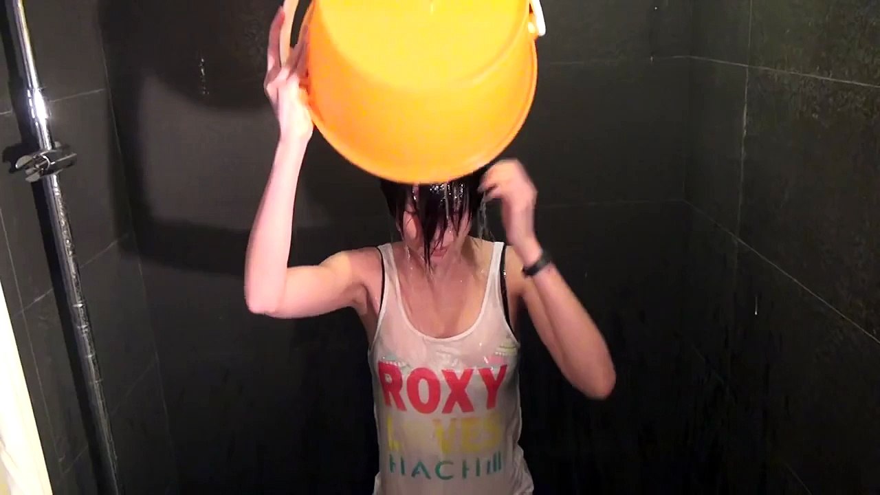 莊思敏冰桶挑戰 (Ice Bucket Challenge)