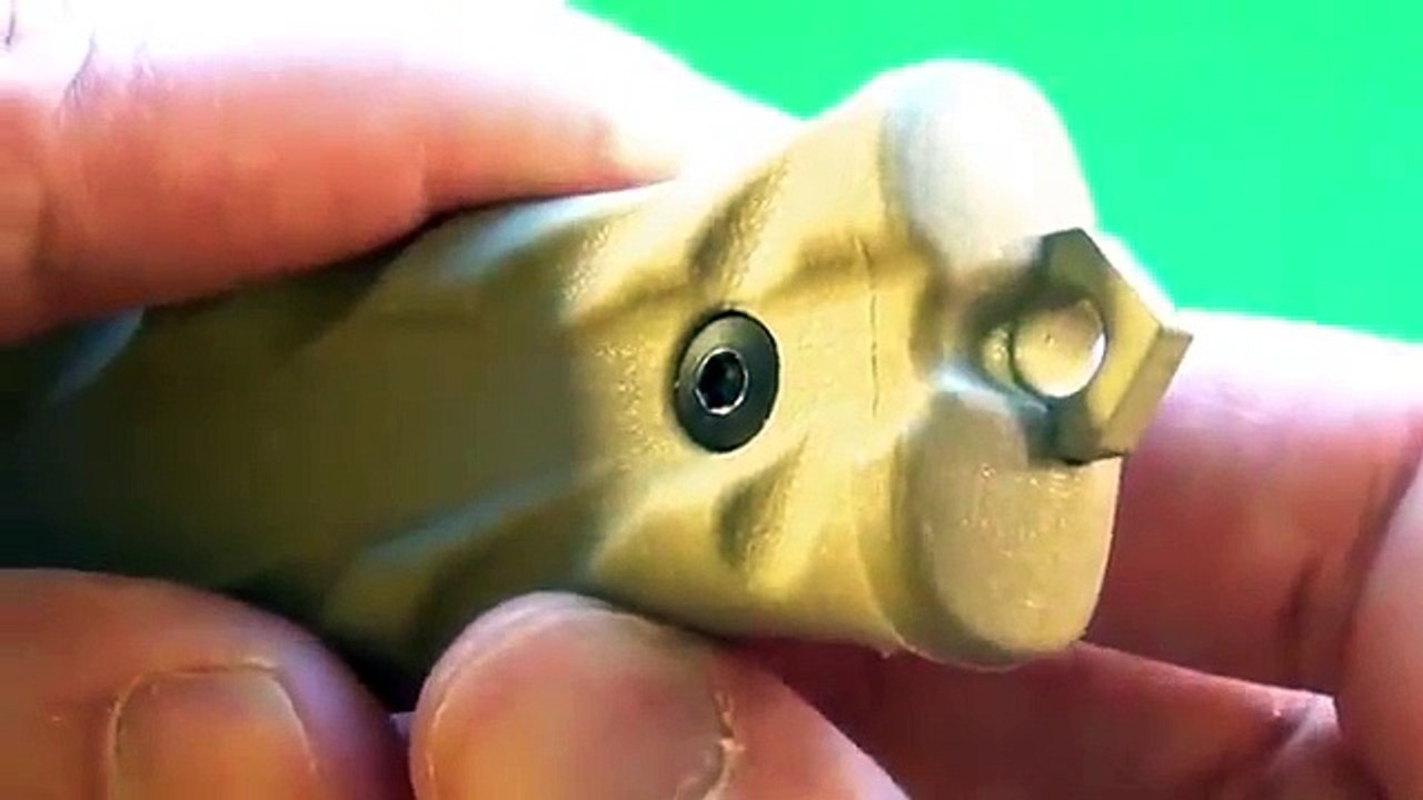 Gerber De Facto Military Dagger Knife Review