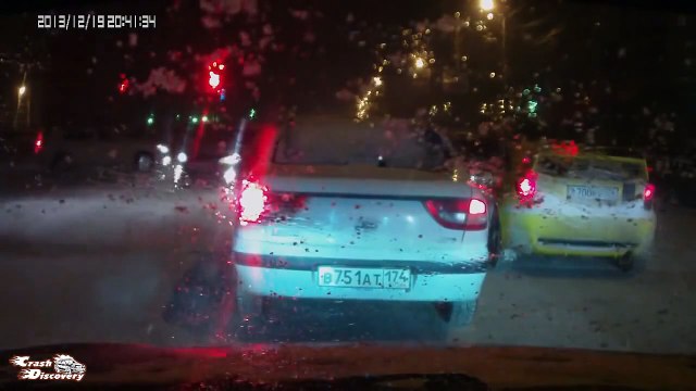 CRAZY Truck Crashes, Truck Accidents compilation 2014 - Winter Edition