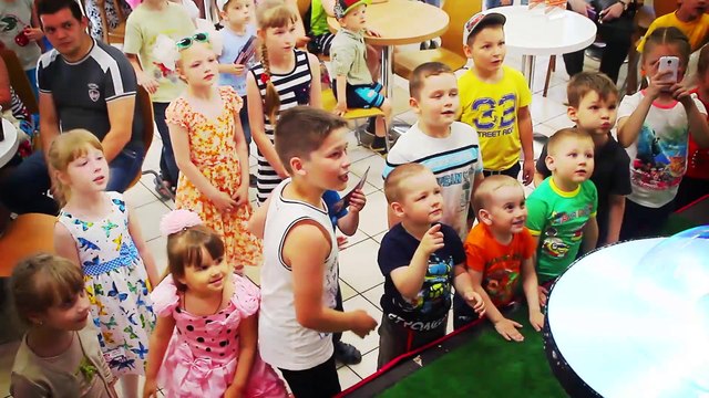 Праздник «Страна чудес» в Торговом Центре «Муравей» - пр. Ленина