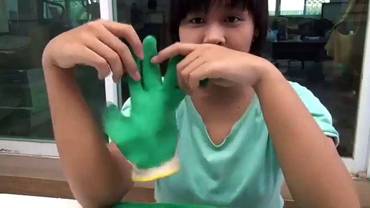How to hold your hedgehog