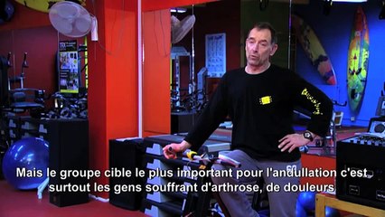 Physiotherapeut sorgt für Schmerzlinderung durch die Andullation