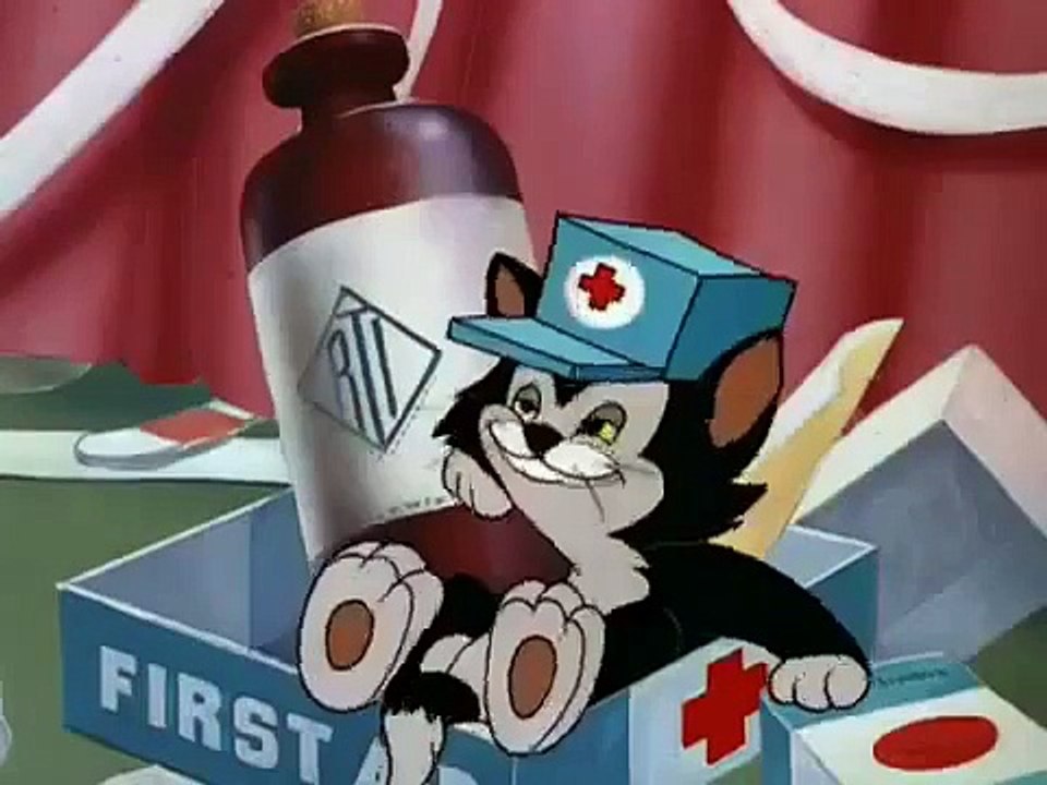 Classic Disney  Pluto   First Aiders