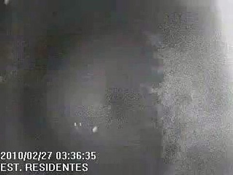 Chile 2010 Earthquake caught on security cam / Terremoto Chile en Camara de seguridad