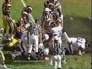 Simms fumbled snap