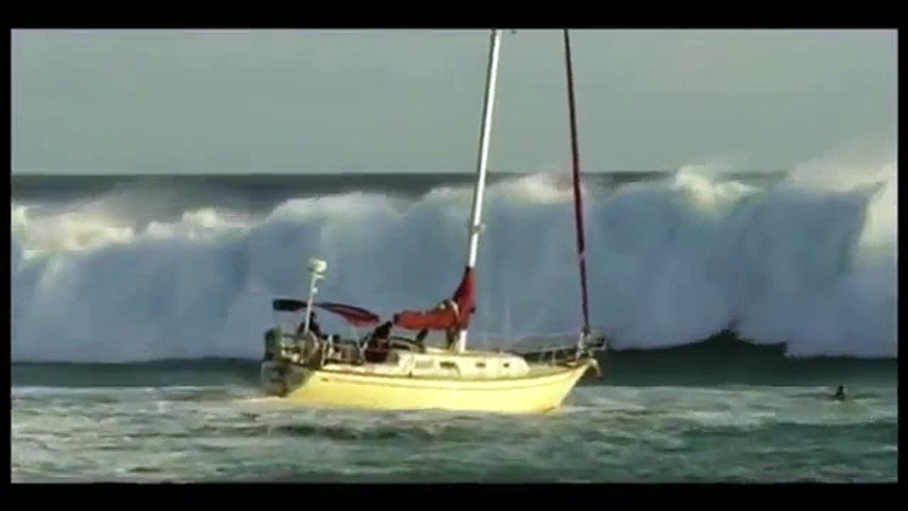 MASSIVE Waves Hitting Ships Collisions Accidents and Crashes