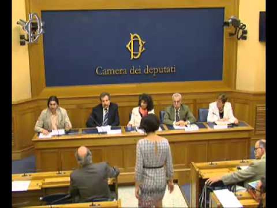 Roma - Cambiamenti climatici - Conferenza stampa di Serena Pellegrino (17.06.15)