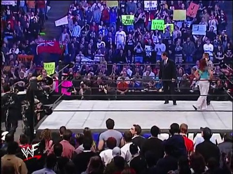 Trish Stratus & Lita vs. Ivory & Jazz