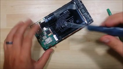 Video quy trình thay mặt kính lumia 1520