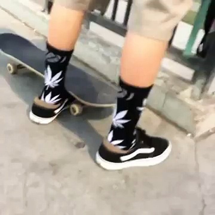"Hey, do you smoke weed" | VINE ORIGINAL