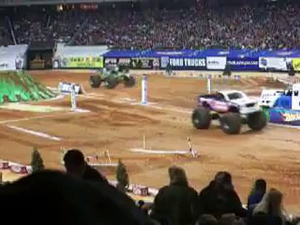 Grave Digger/Safe Auto