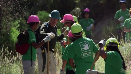 Volunteers Restore San Gabriel Mountains Trail for National Get Outdoors Day | Edison International