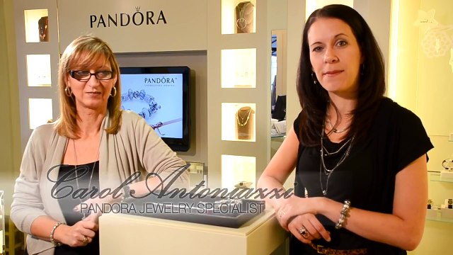 Pandora Charm Bracelet ~ How To Open and Close Your Clasp