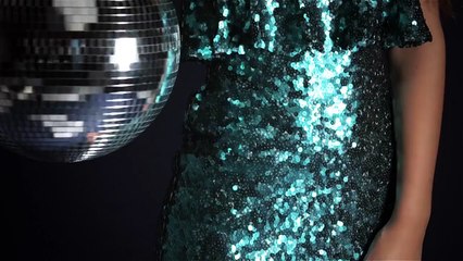 Embrace the sparkle with the Razzle Dazzle trend – your?syndication=228326