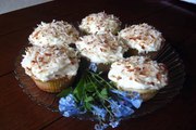 Pina Colada Cupcakes with Pineapple Cream Cheese Frosting