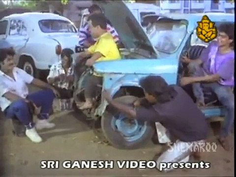 Kannada Hasya - Dangerous Lady Driver - Best Kannada Scenes - Komal Kumar