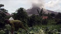 Hundreds evacuated in Indonesia volcano alert • Breaking News Today