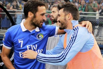 Raúl & Villa Exchange Jerseys | Cosmos' vs NYCFC's