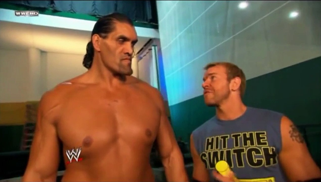 The Great Khali talks a bit English at Smackdown 9/23/2011