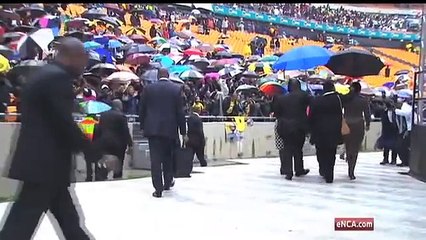 Jacob Zuma heckled by crowd at FNB Stadium