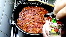 Pudim de Carne com Arroz de Caril